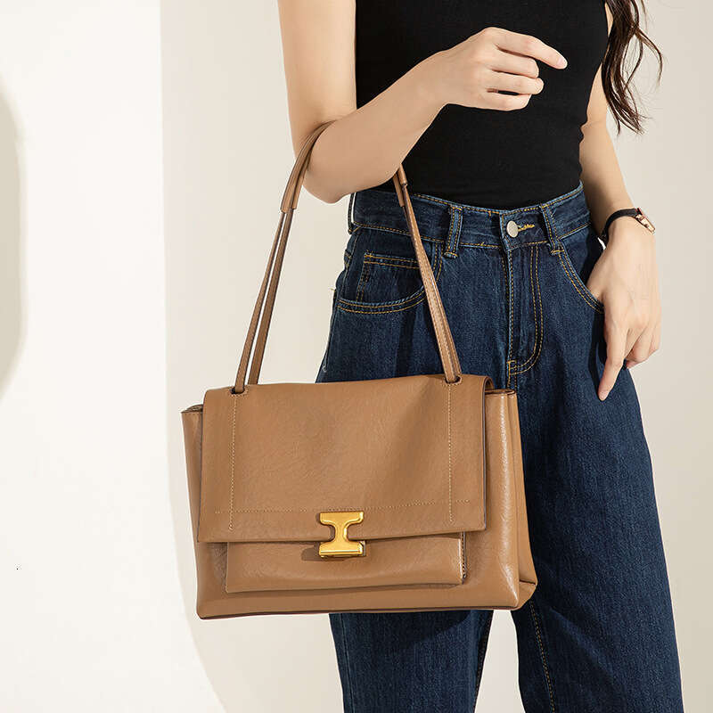 Women's Bags handbag Shoulder new oil women's fashionable and simple casual armpit commuting soft leather tote bag