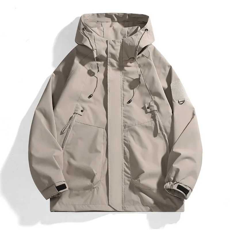 New Spring Autumn Outdoor Hiking Clothes Mens Loose-fit Trendy Jacket Womens Hooded Windproof Youth Trendy Brand WorkwearT250311