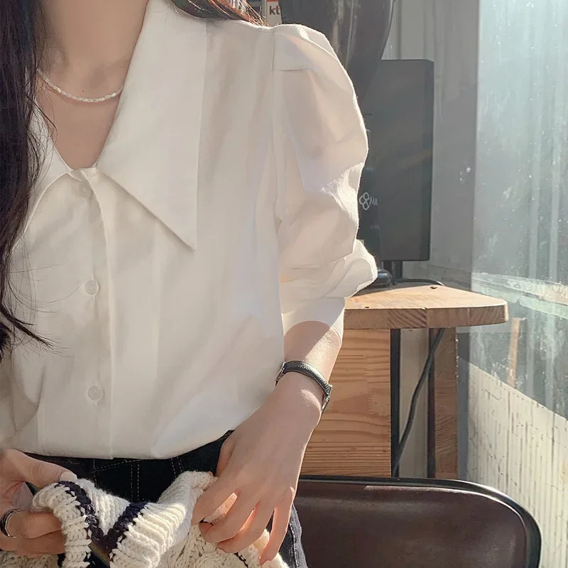 Long sleeved White Shirt Womens Clothing n Emotional Niche Paradigm High end Texture Basic Korean Top 250311