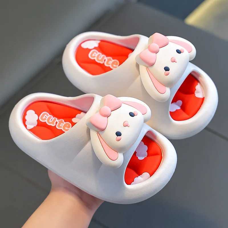 Childrens casual cartoon slippers princess cartoon indoor non-slip bathroom bath cute soft bottom in small children ChildrensT250311