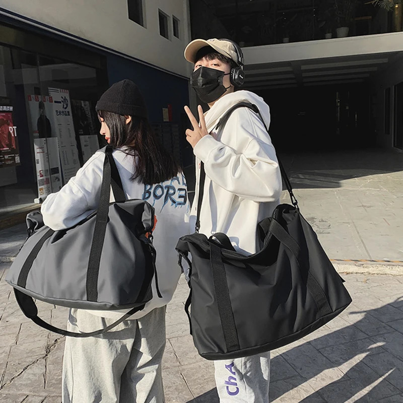 Custom travel bag with printed for couples large capacity shoulder luggage sports fitness 250311