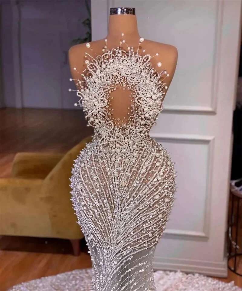 Sleeveless dresses for women, sexy wedding dress, bridal dresses, sweep floor, pearls, the