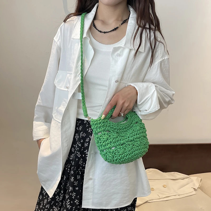 Womens Crochet Bag Shoulder Crossbody Handbag Braided Handmade Woven Bag Casual Lady Fashion Small Rope Bag 2025 New R250311