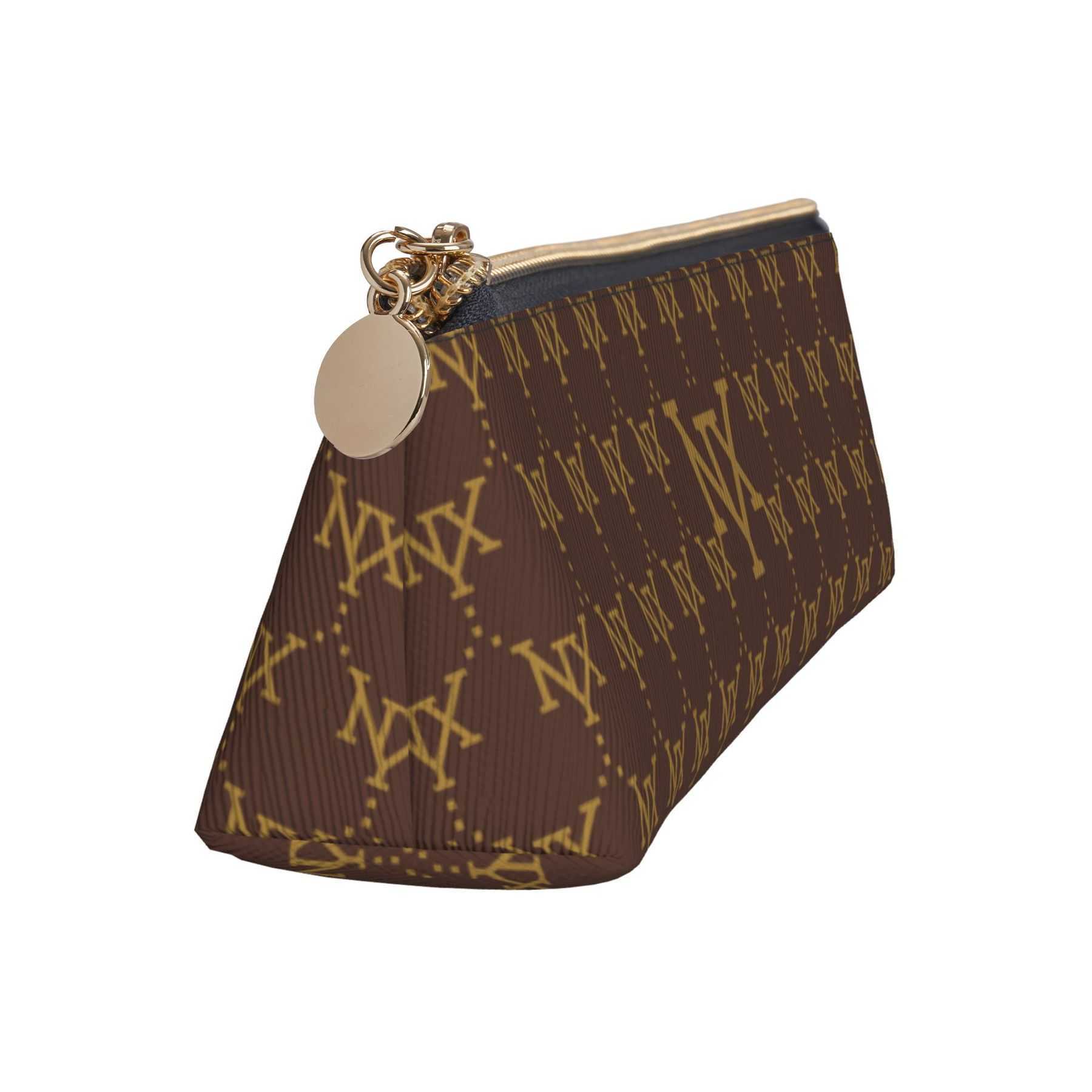 NXY Woman Clutch Makeup Bag Designers Toiletry Wash Pouch Luxury Travel Cosmetic Bags Men Fashion Zipper Small Purse Make Up Bag