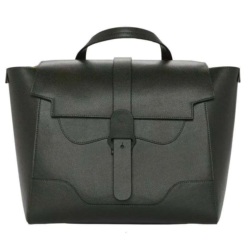 Fashion Women Laptop Backpack Classic Brand Designer Style Lady Casual Vintage Maestra Large Bag