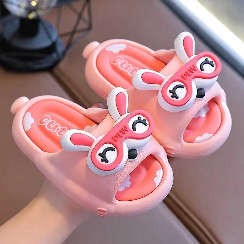 Cute Cartoon Childrens Slippers Breathable Anti-Slip Soft Bottoms Summer Baby Boys and Girls Bathroom Shower Room SlipperT250311