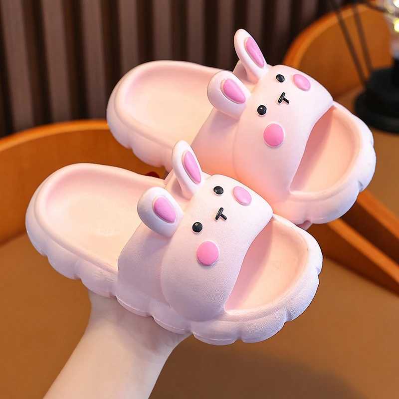 Unisex Sandals Childrens Slippers Boys Girls Cartoon Non-slip Soft Soles for Small Children Indoor Bathroom ShoesT250311