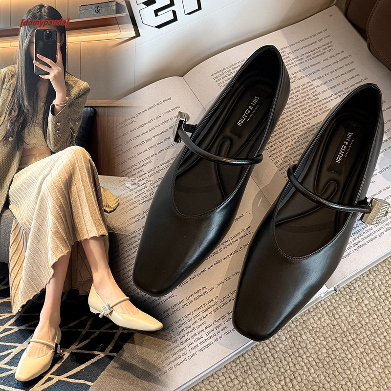 520-10 new French style shoe with a single strap, versatile for commuting, fat and widened plus size women's shoes ddmypanda