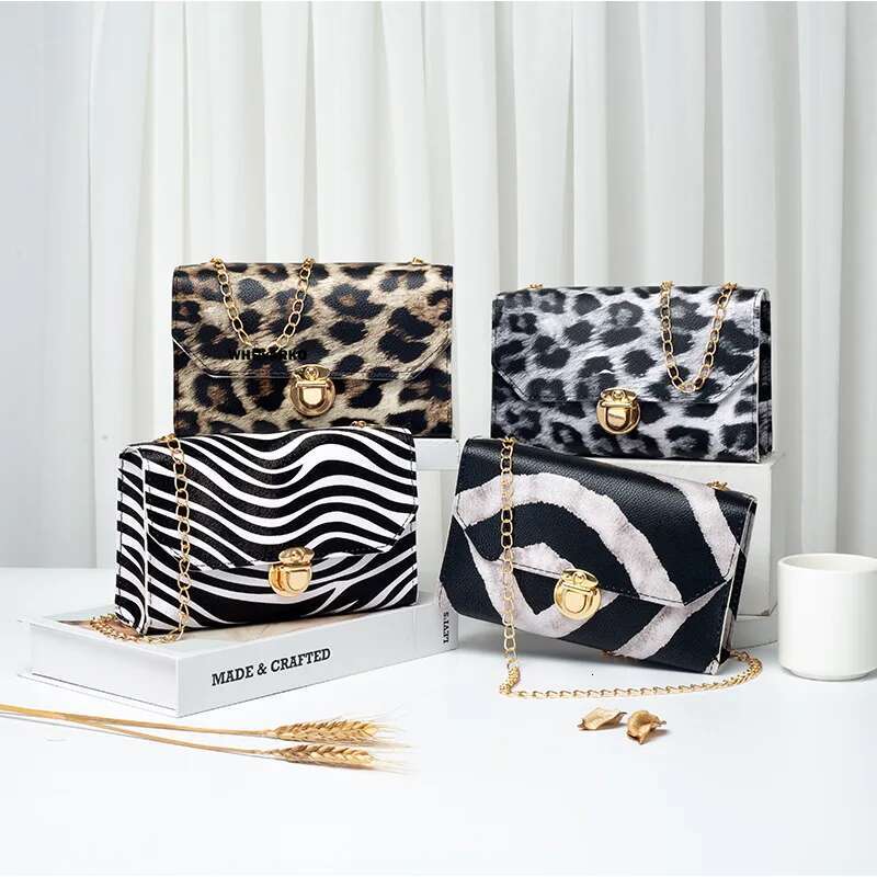 Women s Designer Chain Shoulder Bag Leopard Print Leather Handbag Women s Handbag Fashion Crossbody Bag Casual Wallet Storage Bag Letter Envelope