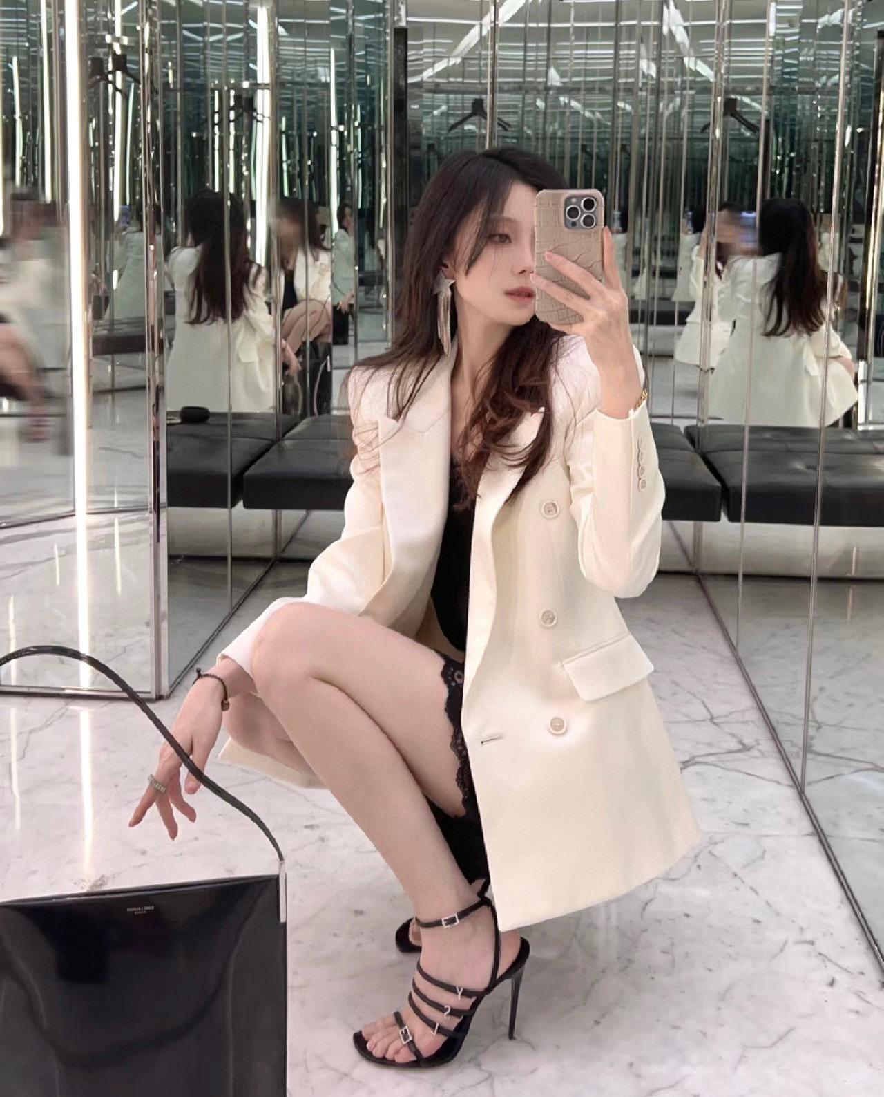 SLP blazer womens casual suits business Vogue Paris 2025 Fashion Week Show Customized Fashion Tailored clothing mens and womens Fashion Paris