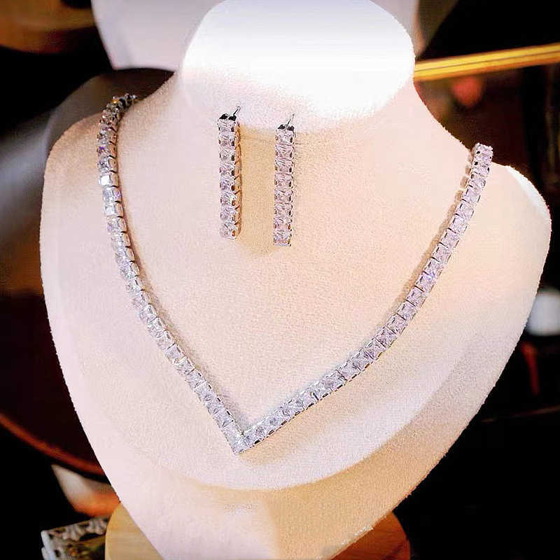 Jewelry Full Diamond Zircon Necklace Earring Set Chain Wedding Dress Jewelry Simple Set W250312