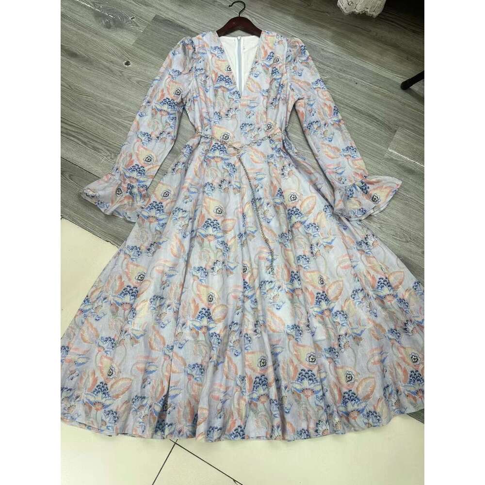 Australian Light Luxury 2024 Autumn/Winter Trumpet Sleeves Elegant Printed V-Neck A-Line Waist Mid Length Dress