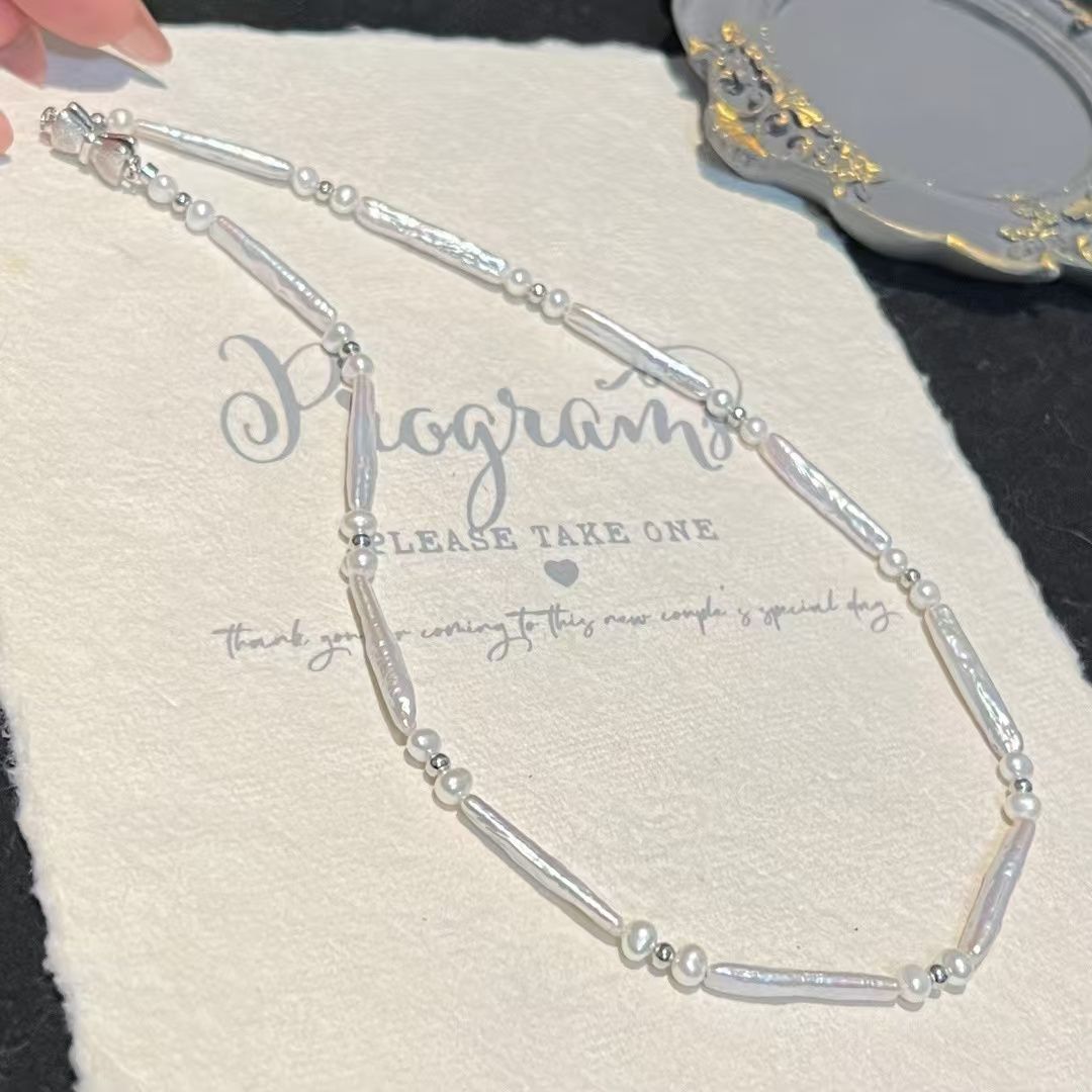 Elegant Sterling Silver Pearl Pendant Necklace with Striped Pattern