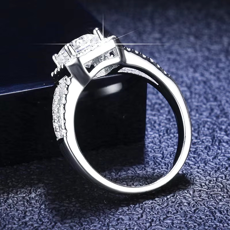 Luxury Adjustable 1carat Moissanite Sterling Silver 925 Fine Jewellery Custom Ring for Women Gift