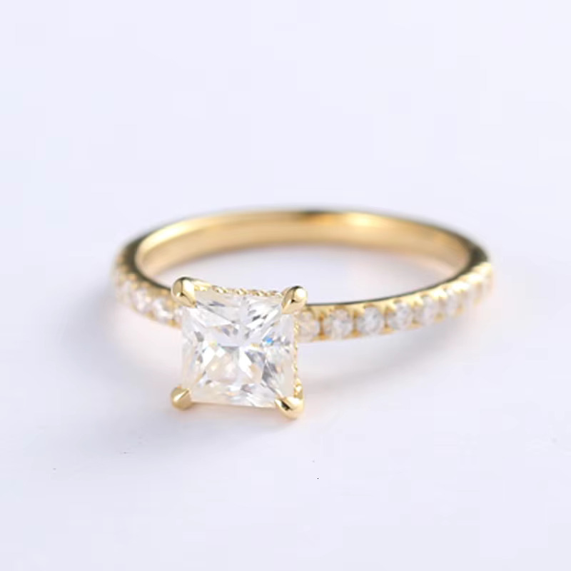 New Trend Fashional Customize Gold 1-5ct Moissanite Ring Engagement Diamond Ring for Woman