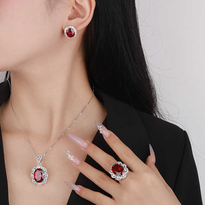 2024 New Zhuangsheng Simulation Red Corundum Egg Shaped Temperament Set 13 * 18-10-12 W250312