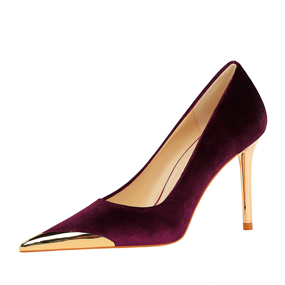 Designer shoes classics European and American style banquet fashion, light luxury high heels, slim heels, high heels, metal pointed suede women's