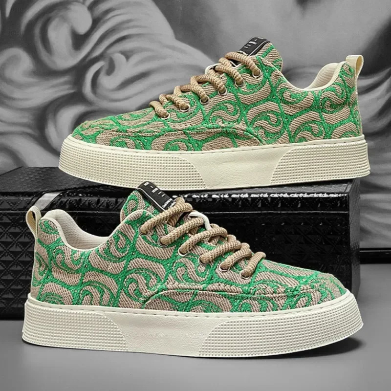 Mens fashion spring/summer casual mens platform lace flat shoes anti slip and wear-resistant sports shoes canvas sports shoes 250310