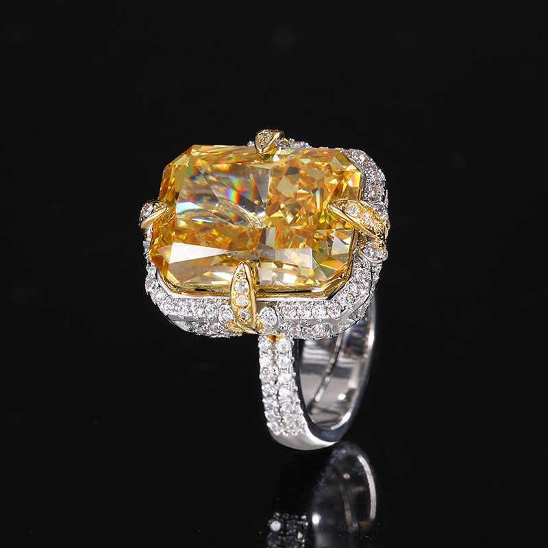 2024 New Zhuangsheng High Carbon Diamond Ice Flower Cutting Copper Inlaid Light Luxury Set Female Lead 12 * 16P W250312