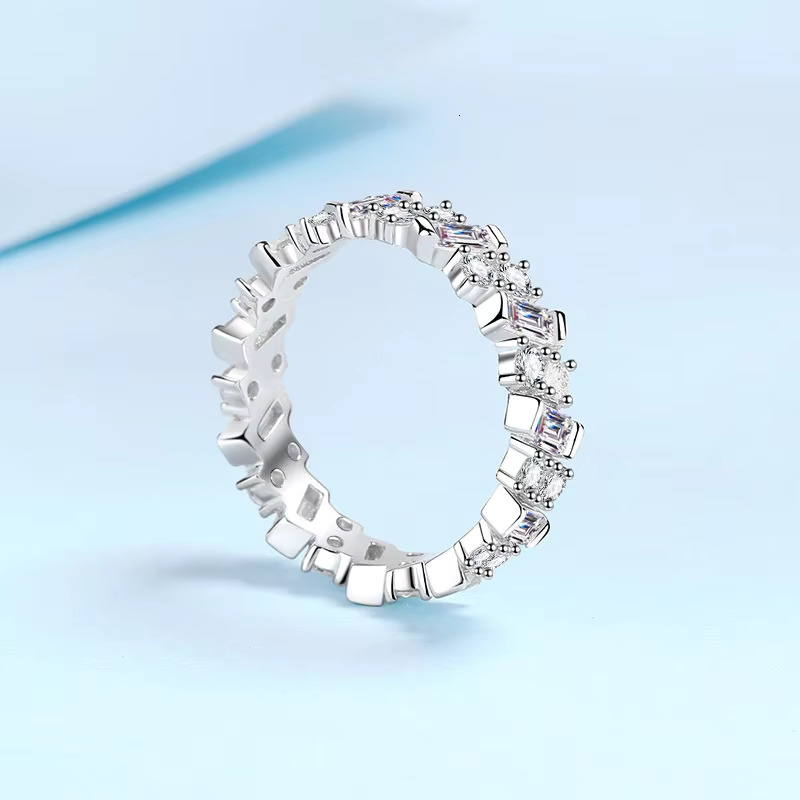 Factory Direct Sale INS Style S925 Pure Sterling Silver Moissanite Ring Luxury Engagement Women Full Diamond Ring