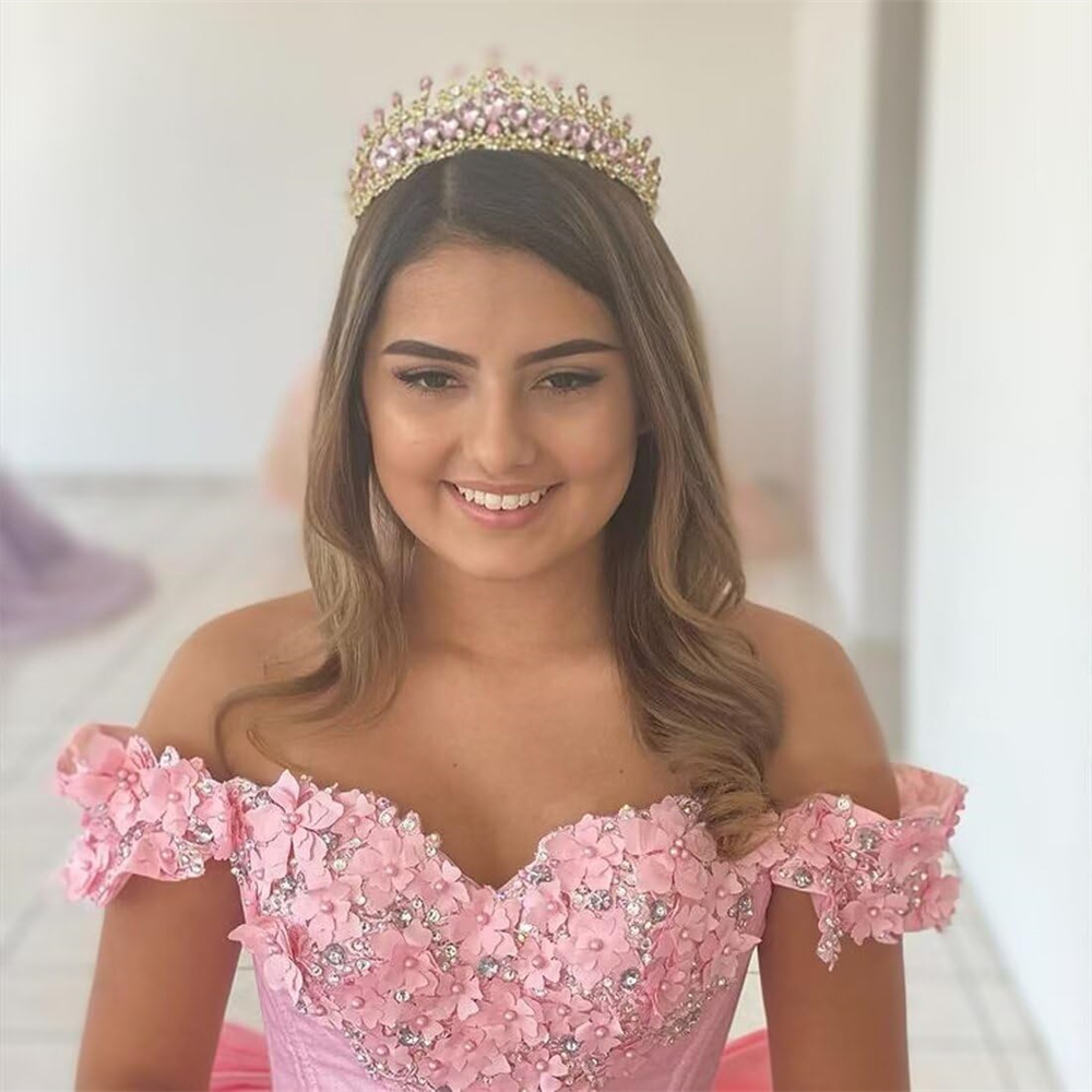 Ball Gown Quinceanera Dresses Appliques Crystal Beading Big Bow Off the Shoulder Lace-up Plus Size Sweet 15 16 Princess Birthday Party Gowns Vestidos 
