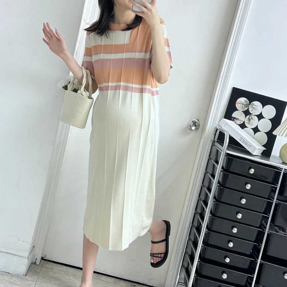 Korean Style Maternity Knit Dresses Summer Turn-down Collar Short Sleeve Block Color Striped Patchwork Pregnant Woman ClothesT250311