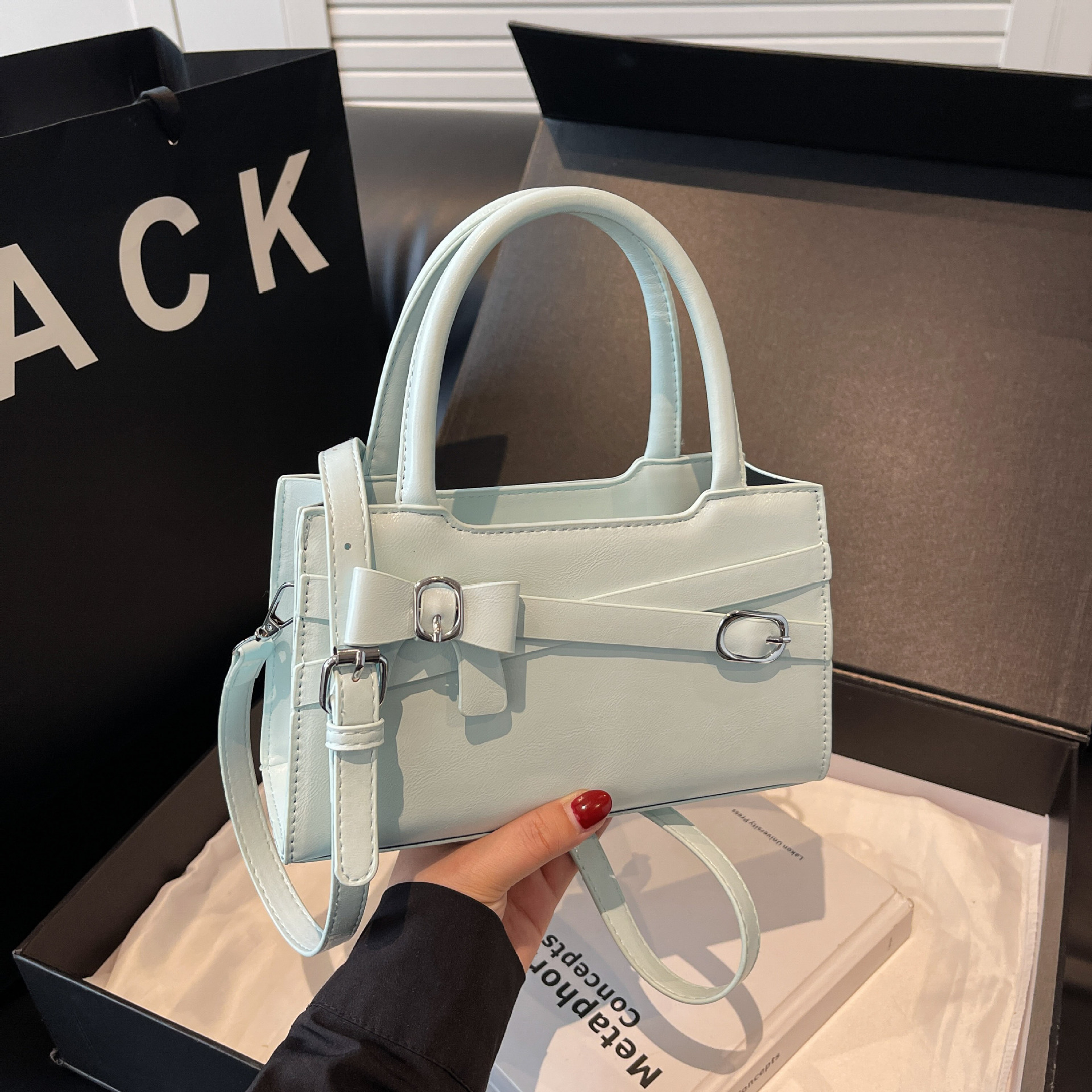 2025 Summer New High-end Practical Bag Women s Bow Fashion Designer Handbag Simple Solid Color Armpit Crossbody Bag Wallet Storage Bag Casual Saddle B