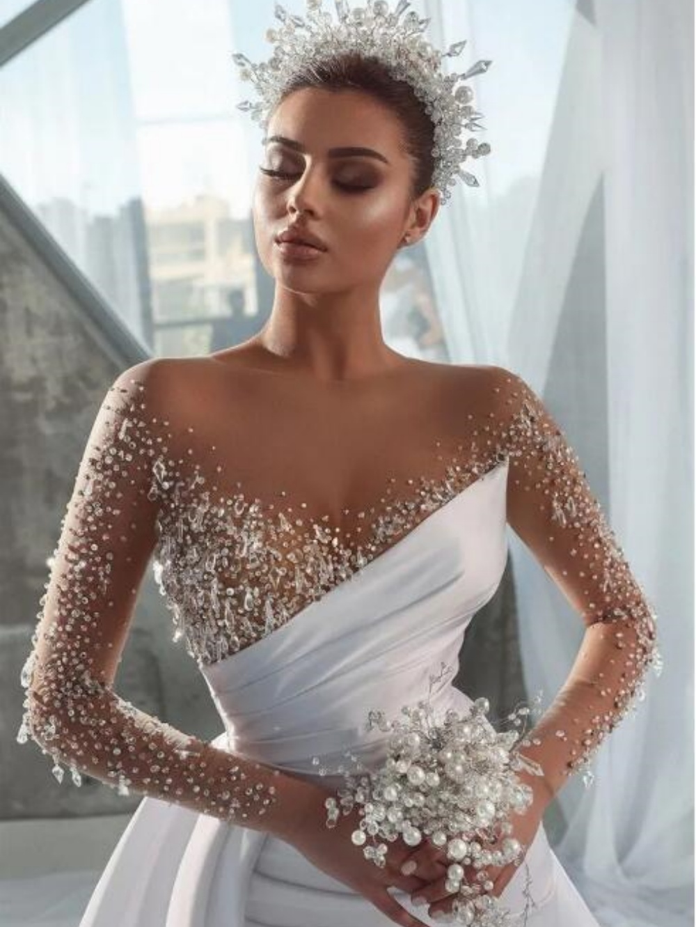 Luxury Mermaid Wedding Dress Beaded Crystal Lace O Neck Bride Gowns Long Sleeve Detachable Sweep Train Bridal Dresses Customized