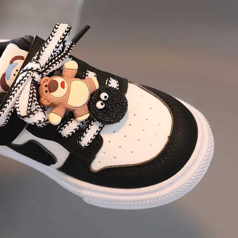 Childrens sports shoes boys fashionable anti slip sports shoes girls cute bear outdoor shoes childrens casual shoes size 23-30 Z250312