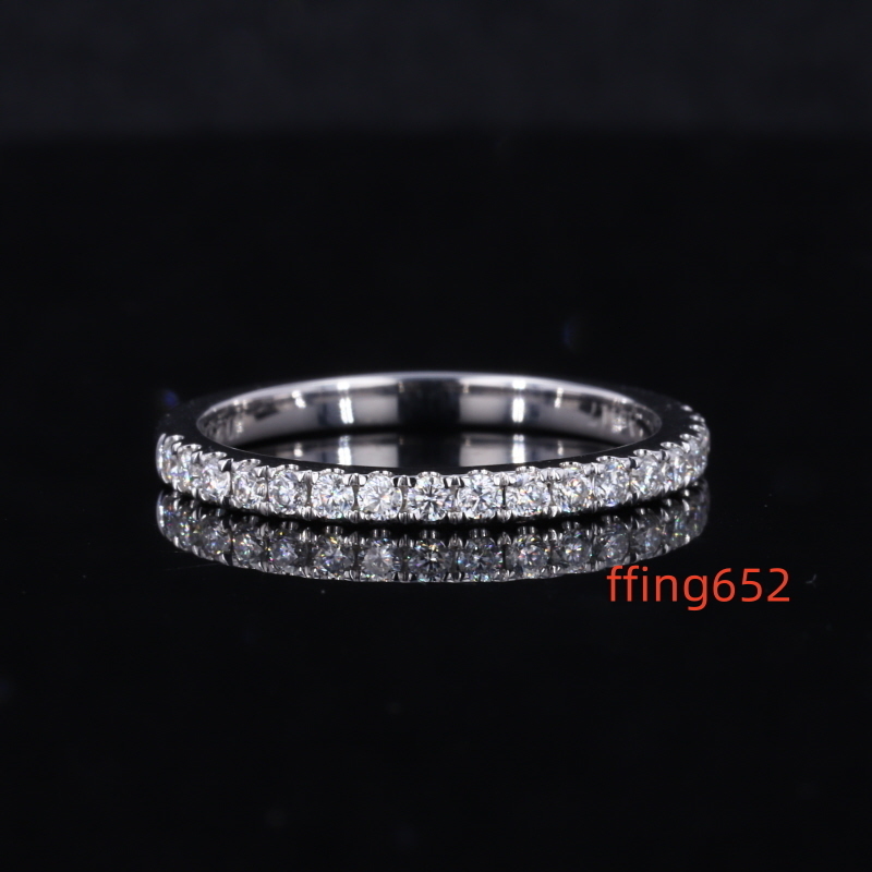 Factory Wholesale Handmade Wedding Band Classic Design Jewelry 18K Gold Lab Grown Diamond Jewelry Women Real Moissanite Ring