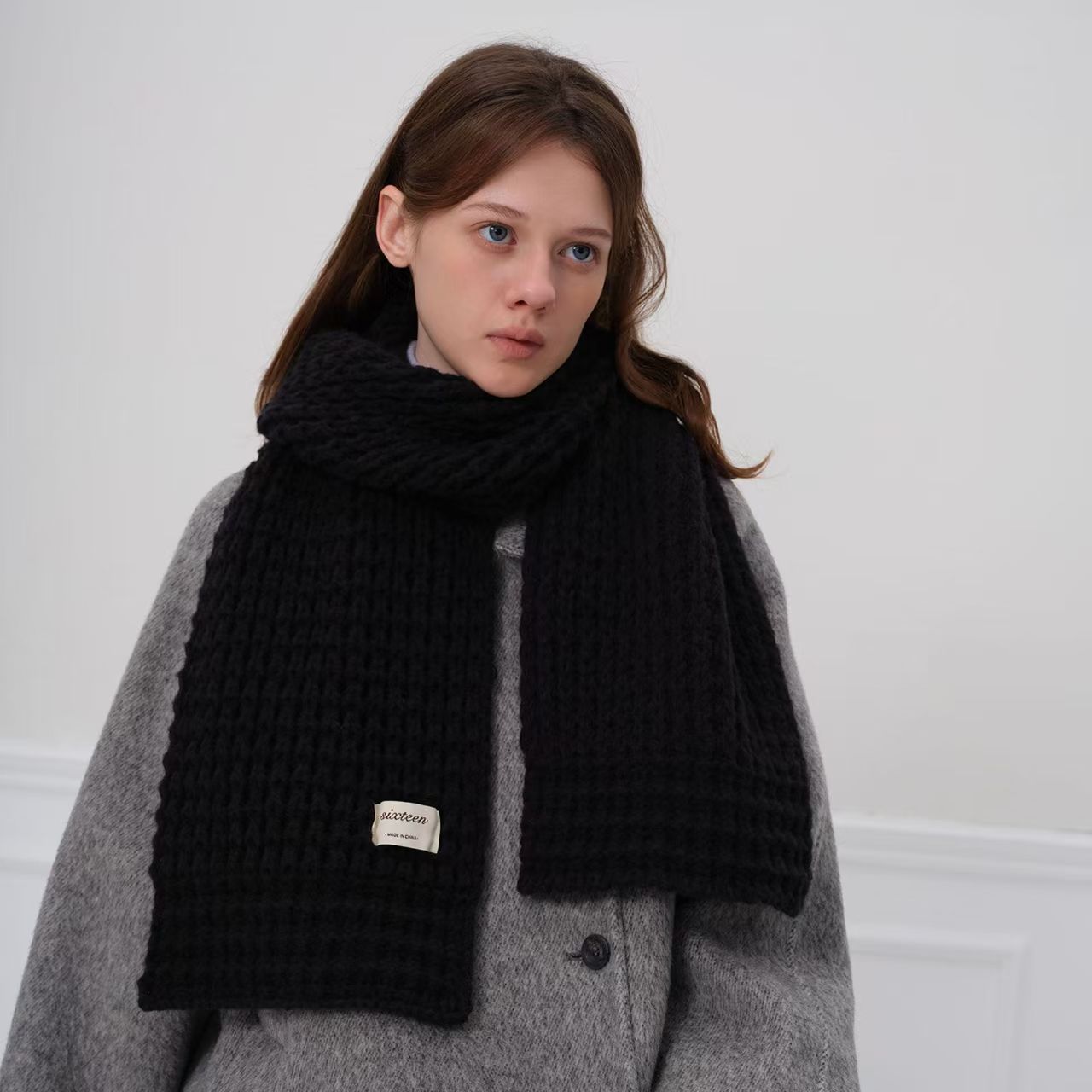 K103 Knitted scarf for women in winter Japanese and Korean foreign trade thickened warm soft solid color couple scarf shawl neck scarf wholesale