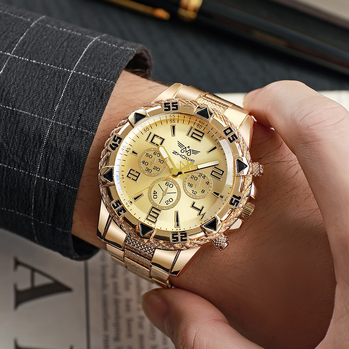 Mens Casual Steel Strip Watch with Fake Three Eye Design Stylish Alloy Fashion Watch for Everyday Wear