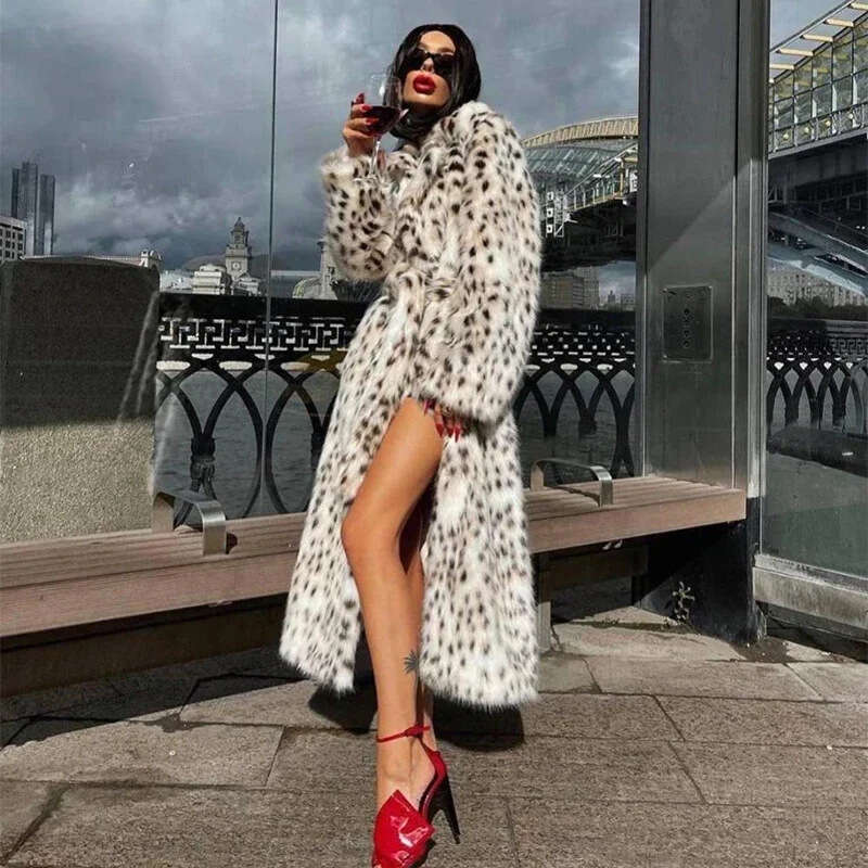 2024 Autumn Women's With Elegant Temperament, Leopard Print Faux Fur Long Coat For Women