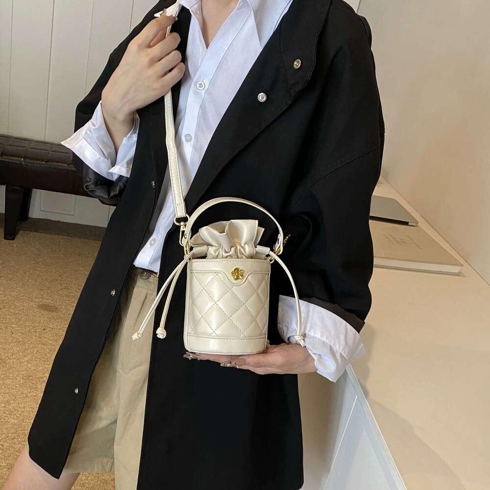 gge Women's Advanced 2025 New Small Fragrant Style Handheld Bucket Fashion Single Shoulder Crossbody Bag
