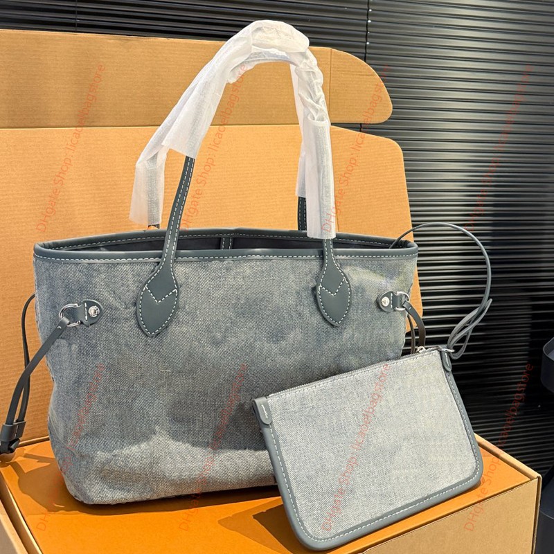 Women's Cowboy-Inspired Canvas Designer Tote with Large Capacity - High-Quality Luxury Shoulder Purse 250310