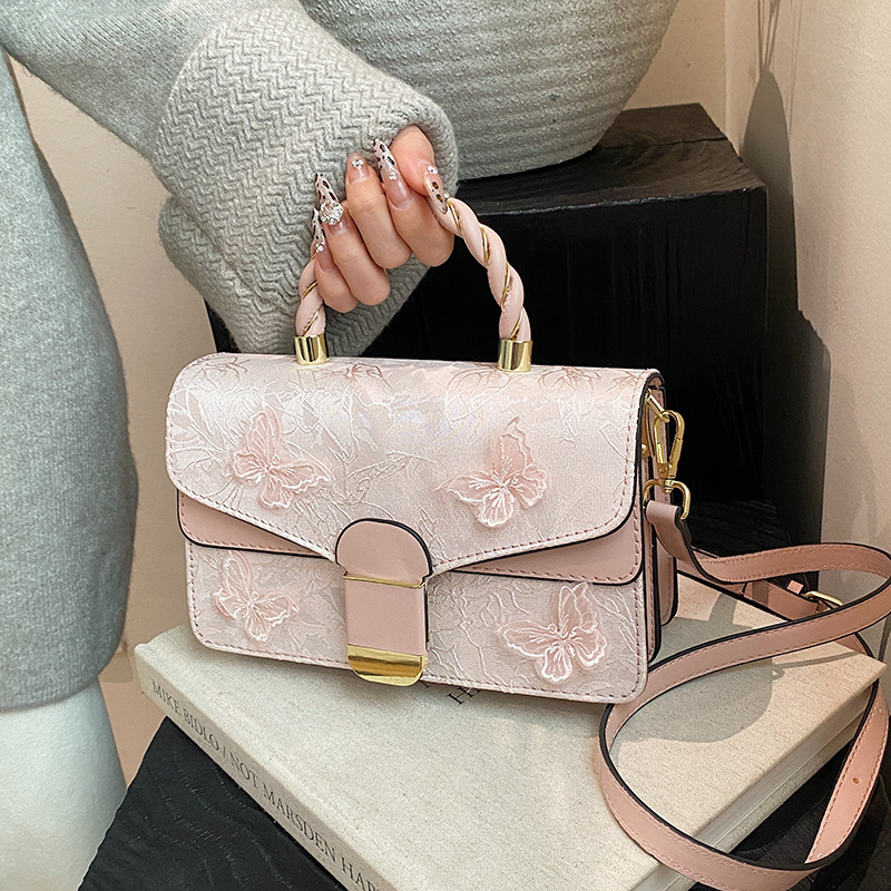Women s Mini Bag 25 New Product Niche Designer High end Fashion Embroidery Woven Handbag Casual Shoulder Bag Crossbody Bag Trendy Wallet Storage Bag M
