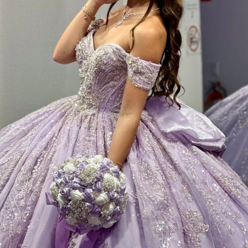 Light Lavender Mexican Quinceanera Dressess Off The Shoulder Luxury Beads Crystal Bow Tull vestido 15 Anos Corset Lace Up Sweet 16 Dress