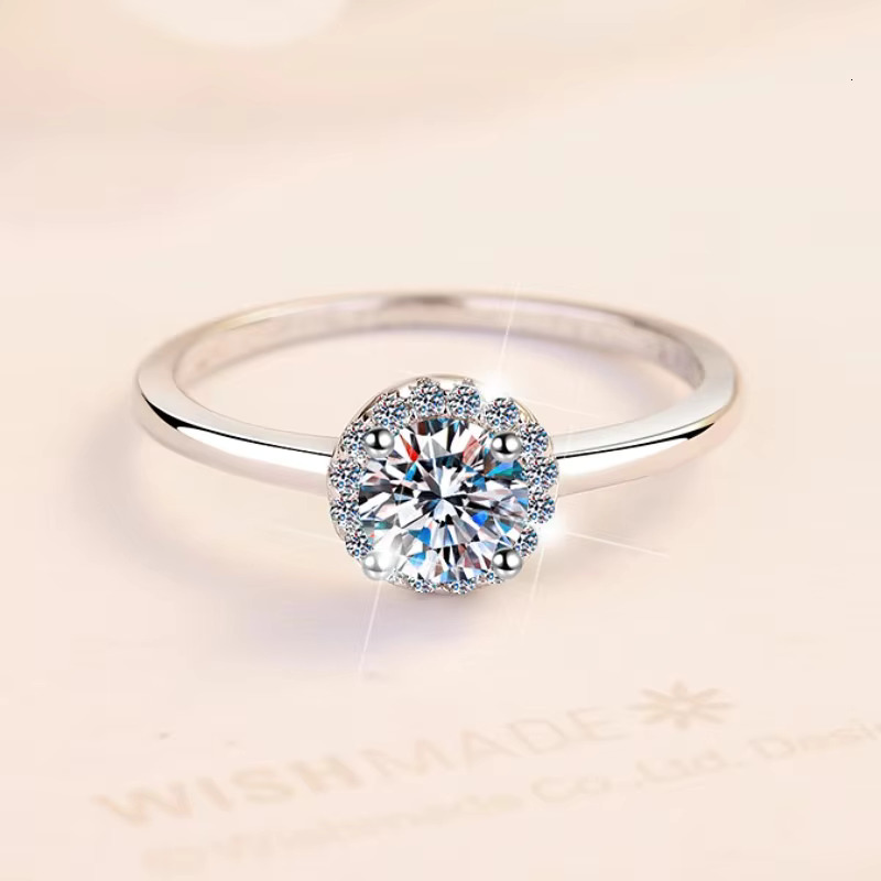 Wholesale 925 Silver Moissanite Engagement Rings for Women Engagement Wedding Moissanite Diamond Ring