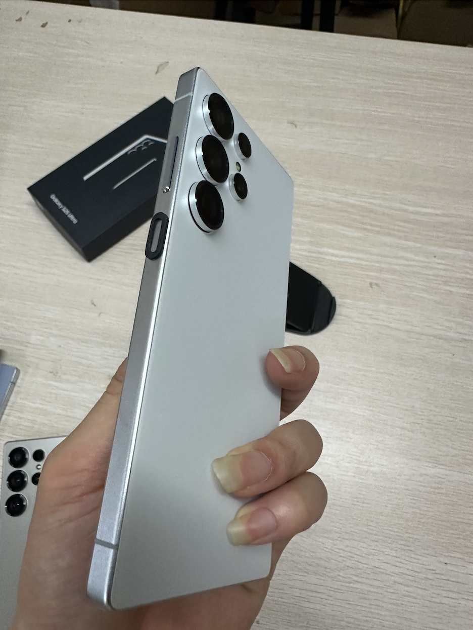 S25 Ultra Android Smartphone: 7.3-inch HD Display, Unlocked 5G, Face ID Security & 1TB Space