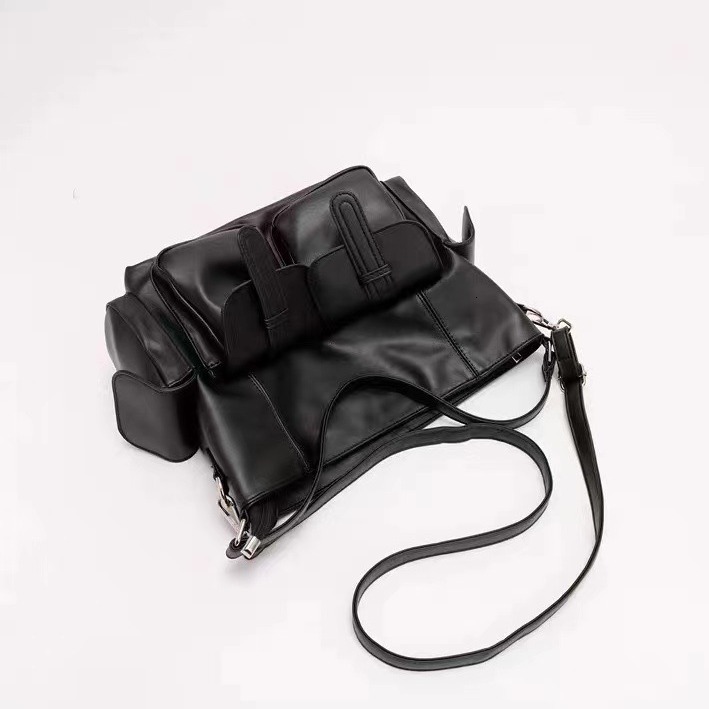 This Year s Popular American Style Large Capacity Off road Motorcycle Crossbody Bag Black Handbag Fashionable Designer High quality Women s Storage Ba