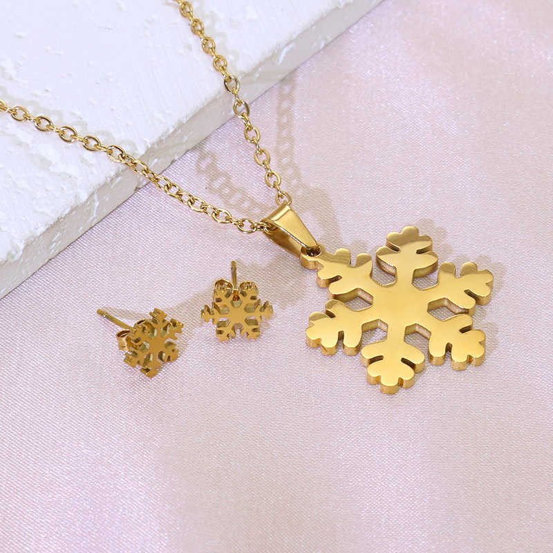 Titanium steel necklace pendant earring set snowflake shaped Christmas ornament stainless steel gift W250312