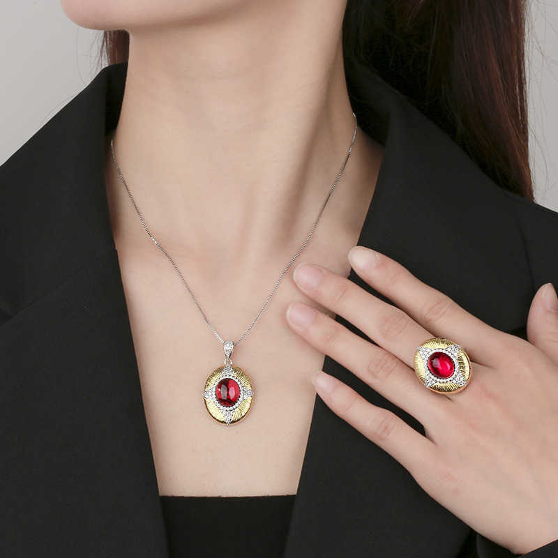 2024 New Zhuangsheng Europe Simulation Pigeon Blood Red Corundum Green Jade Marrow Set Main 10 * 12 W250312