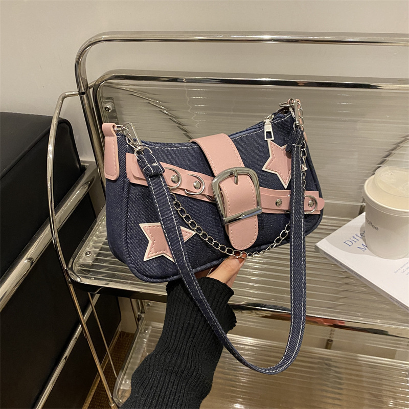 2025 Celebrity New Fashion Designer Personalized Saddle Bag Women s Handbag Casual Cowboy Chain Shoulder Underarm Bag Casual Wallet Makeup Storage Bag