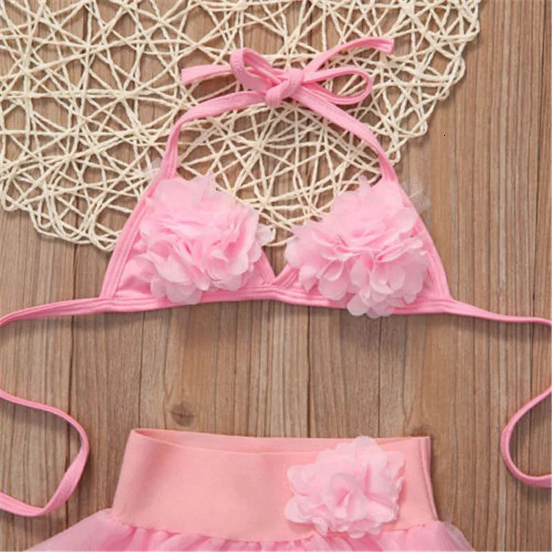 1-6years Baby Girls Swimwear Solid Pink Hanging-Neck Floral Top Tutu Skirt With Panty Swimsuits For Girl Summer Beach Bikini Set 250311