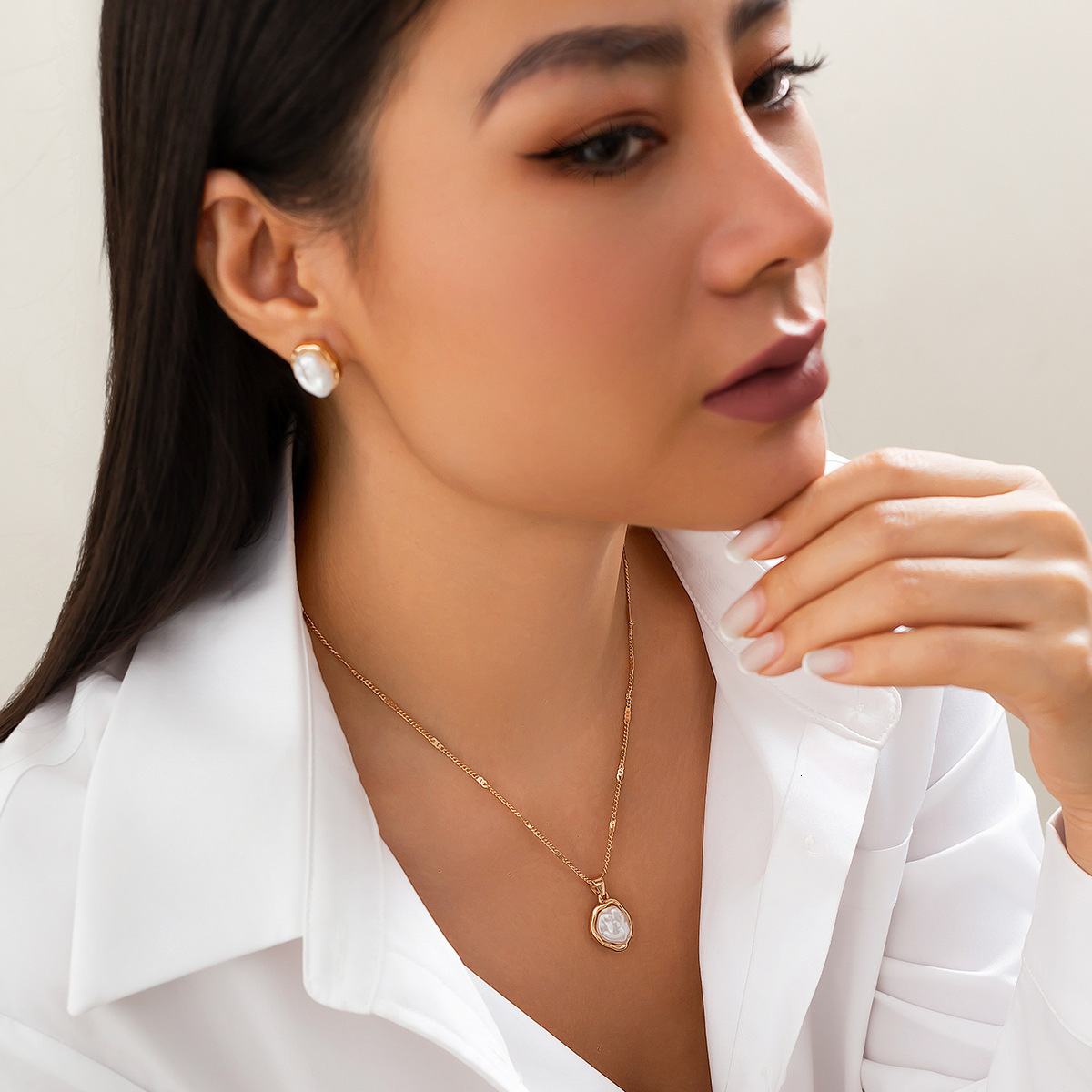 Temperament Imitation Pearl Pendant Necklace Jewelry Women's High Sense Earrings Necklace Set Jewelry for Women