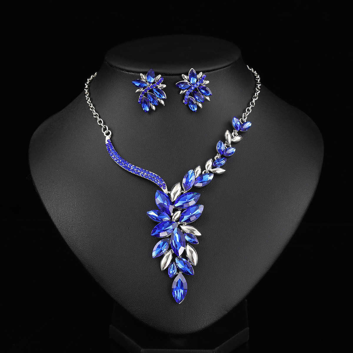 Bridal necklace set alloy diamond studded crystal glass colored jewelry set W250312