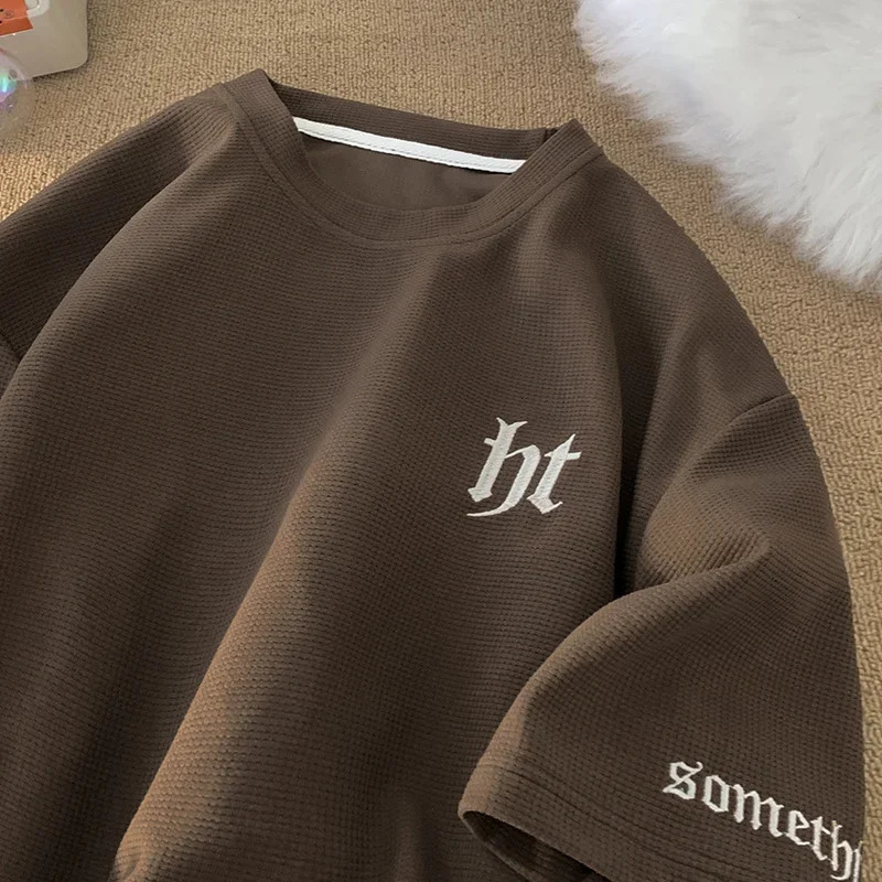 Summer Letter Embroidered Waffle T-shirt For Men Y2K Streetwear Tee Shirts Breathable Vintage Short Sleeve Crewneck Tshirts 250310