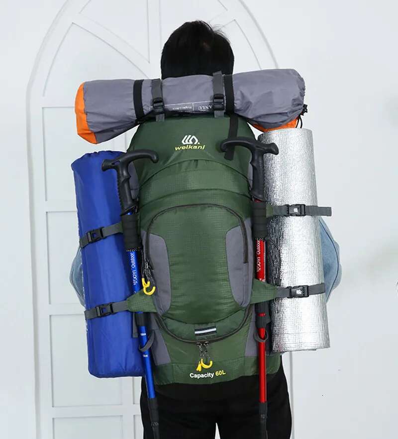2025 New 60 Liter Outdoor Sports Camping Travel Mountaineering Hiking Waterproof Rain Cover Backpack