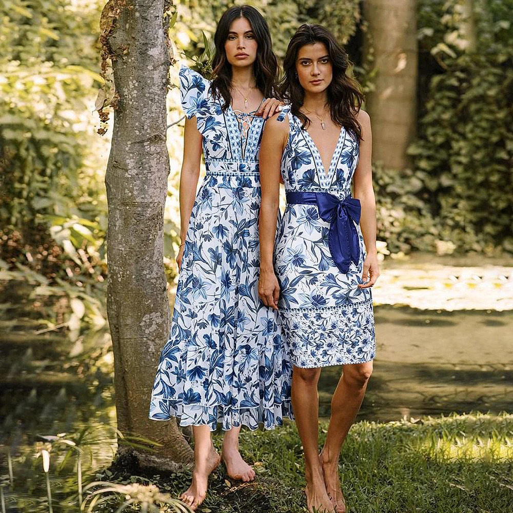 Womens Bikinis V Neck Lace Up Printed One Piece Swimsuit and Skirt Sexy Beach Outfits Women Is The Bathroom 250311