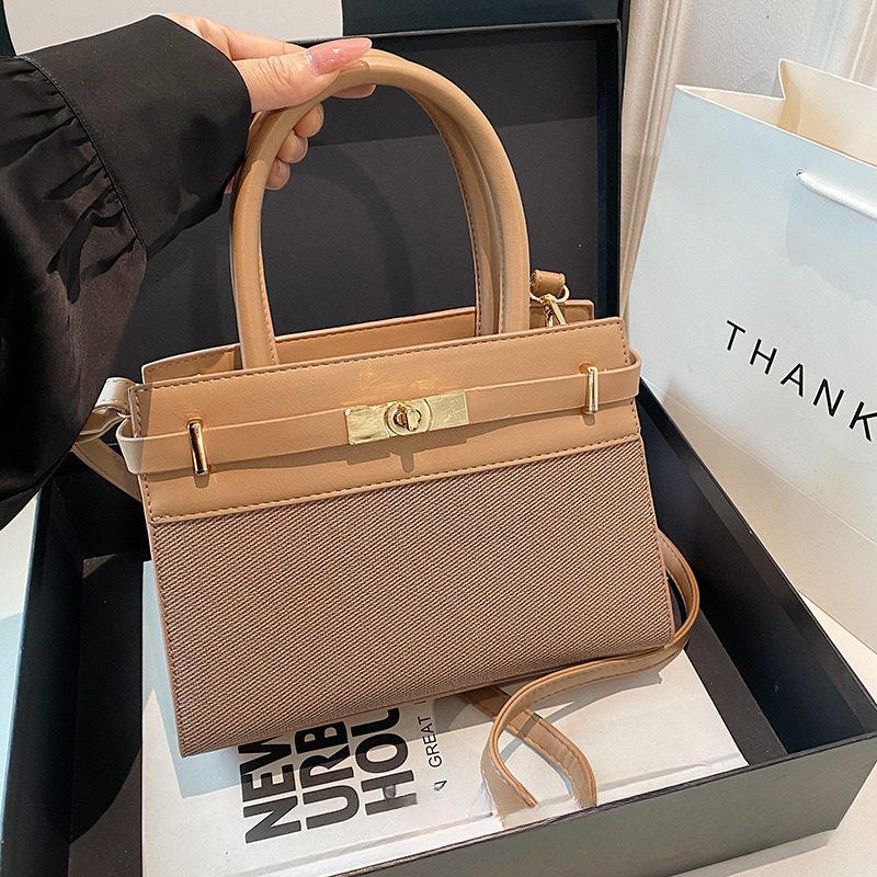 2025 New Women s Handheld Bag Fashion Designer Luxury Handbag Trendy Single Shoulder Crossbody Bag Leisure Wallet Storage With Makeup Bag